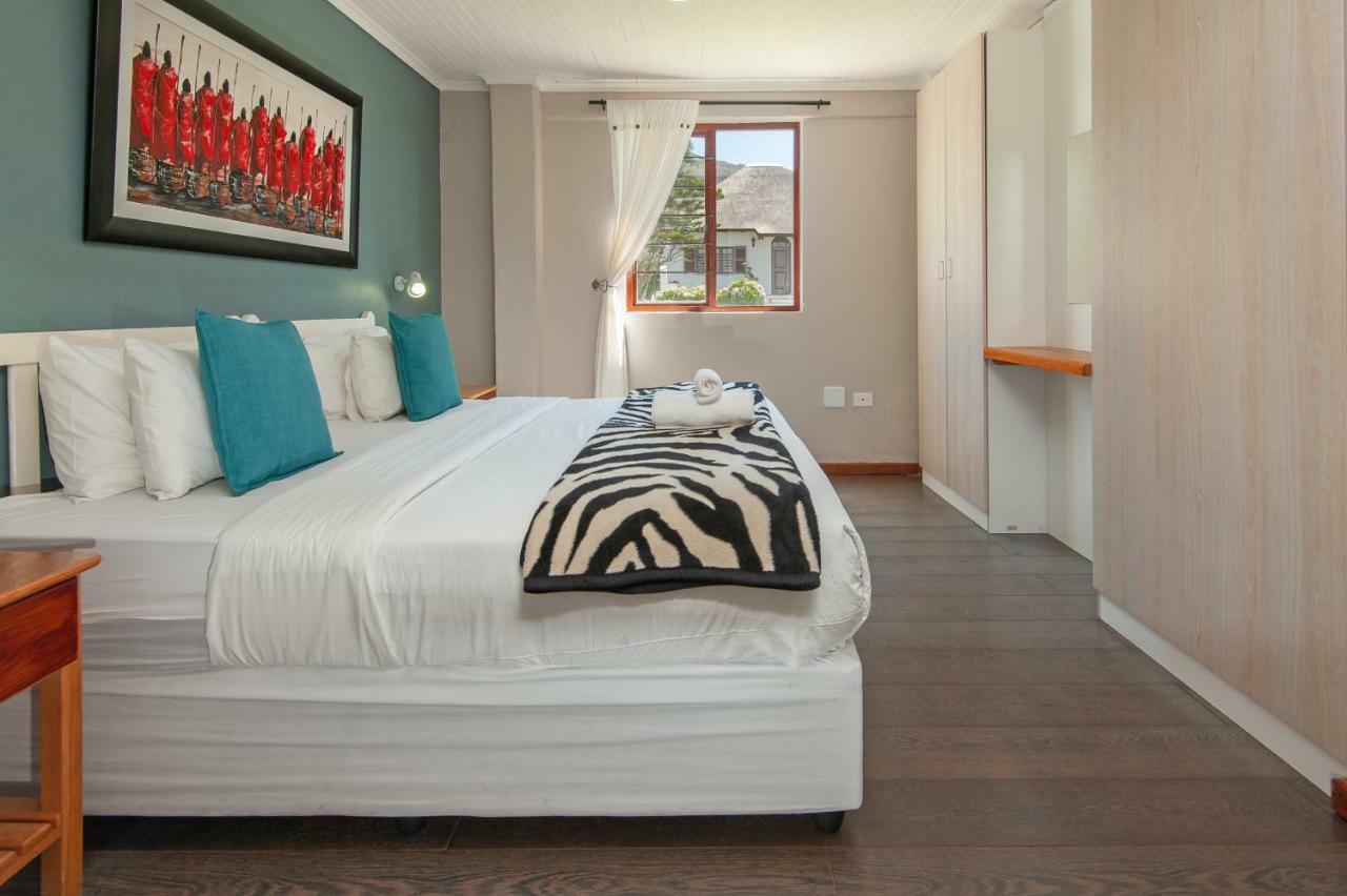 Baleens Hotel Hermanus Bagian luar foto