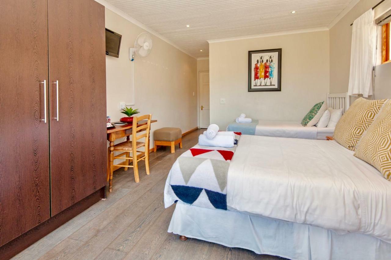 Baleens Hotel Hermanus Bagian luar foto