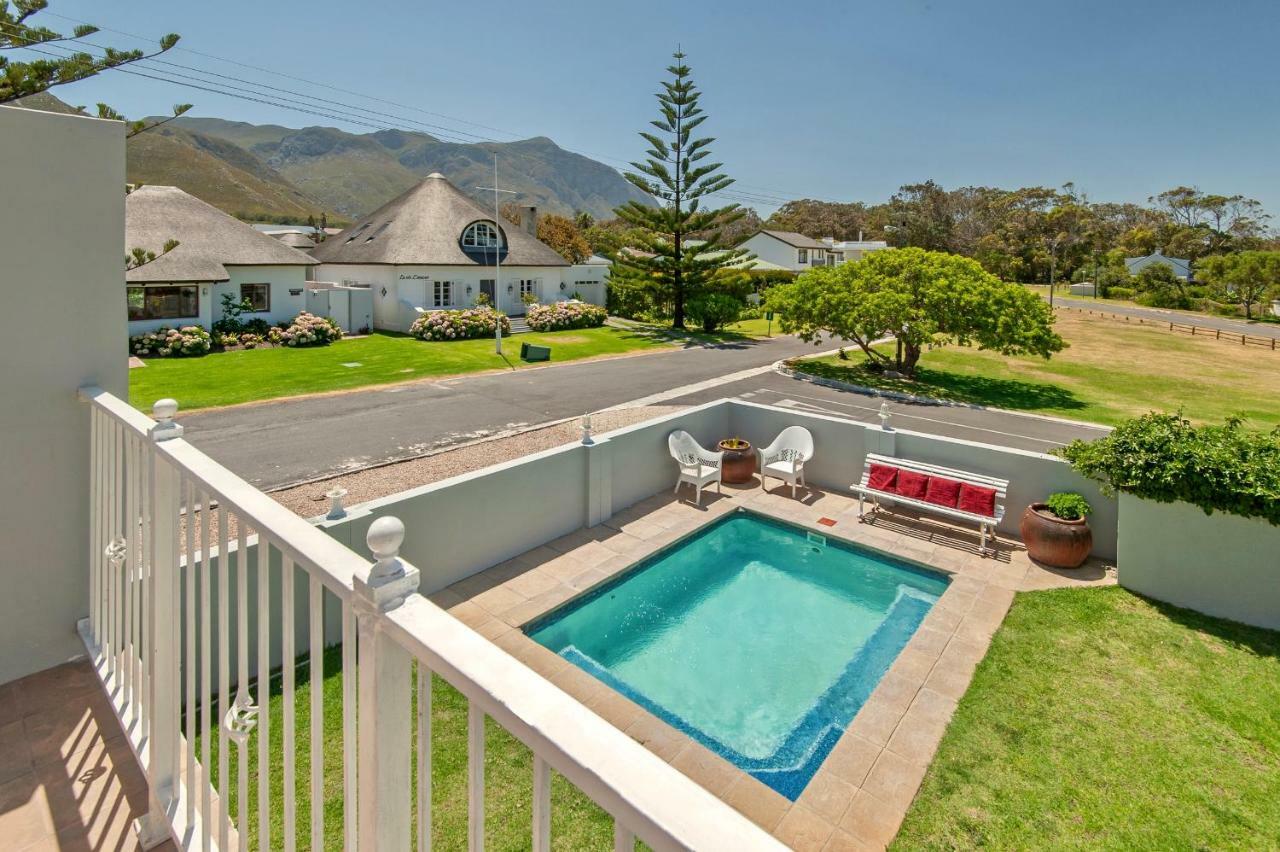 Baleens Hotel Hermanus Bagian luar foto
